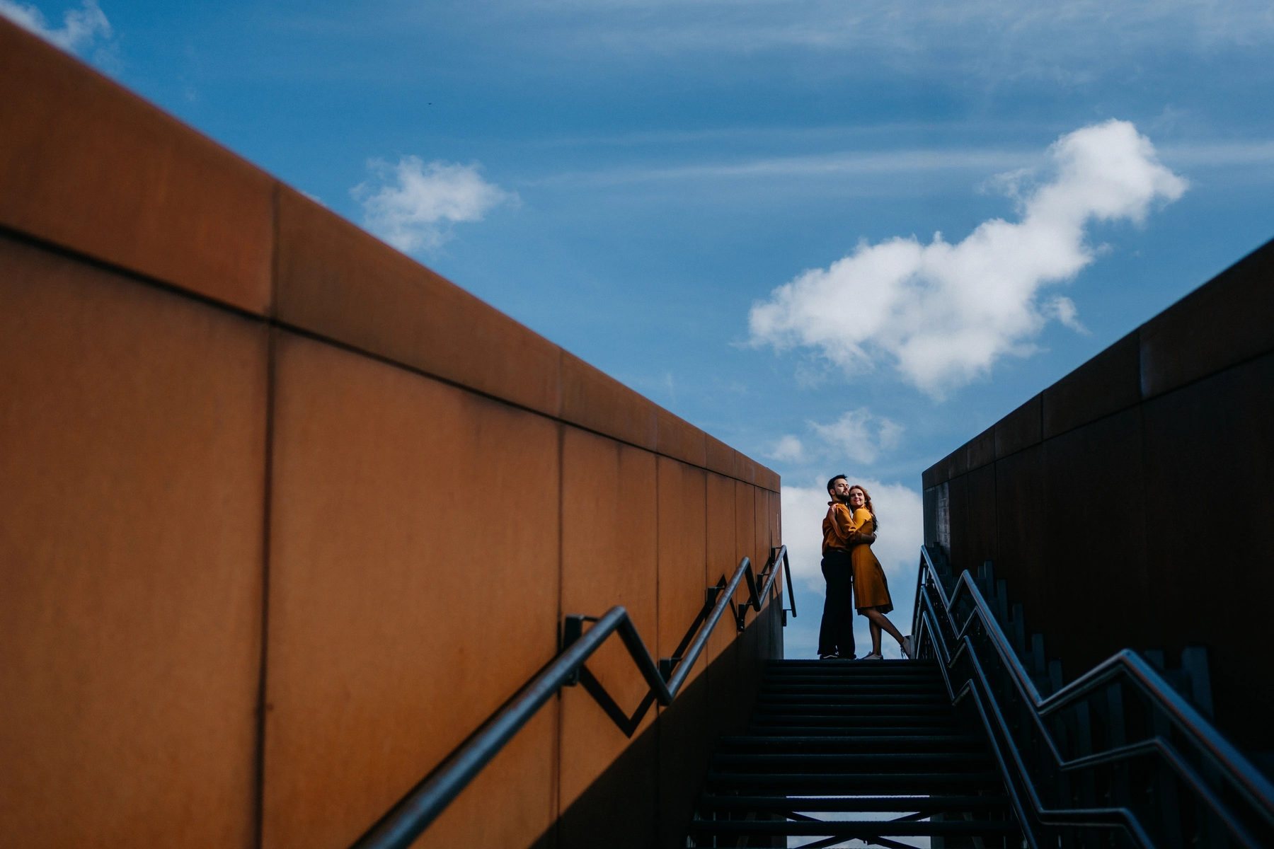 Sesja zakochanych w Warszawie para