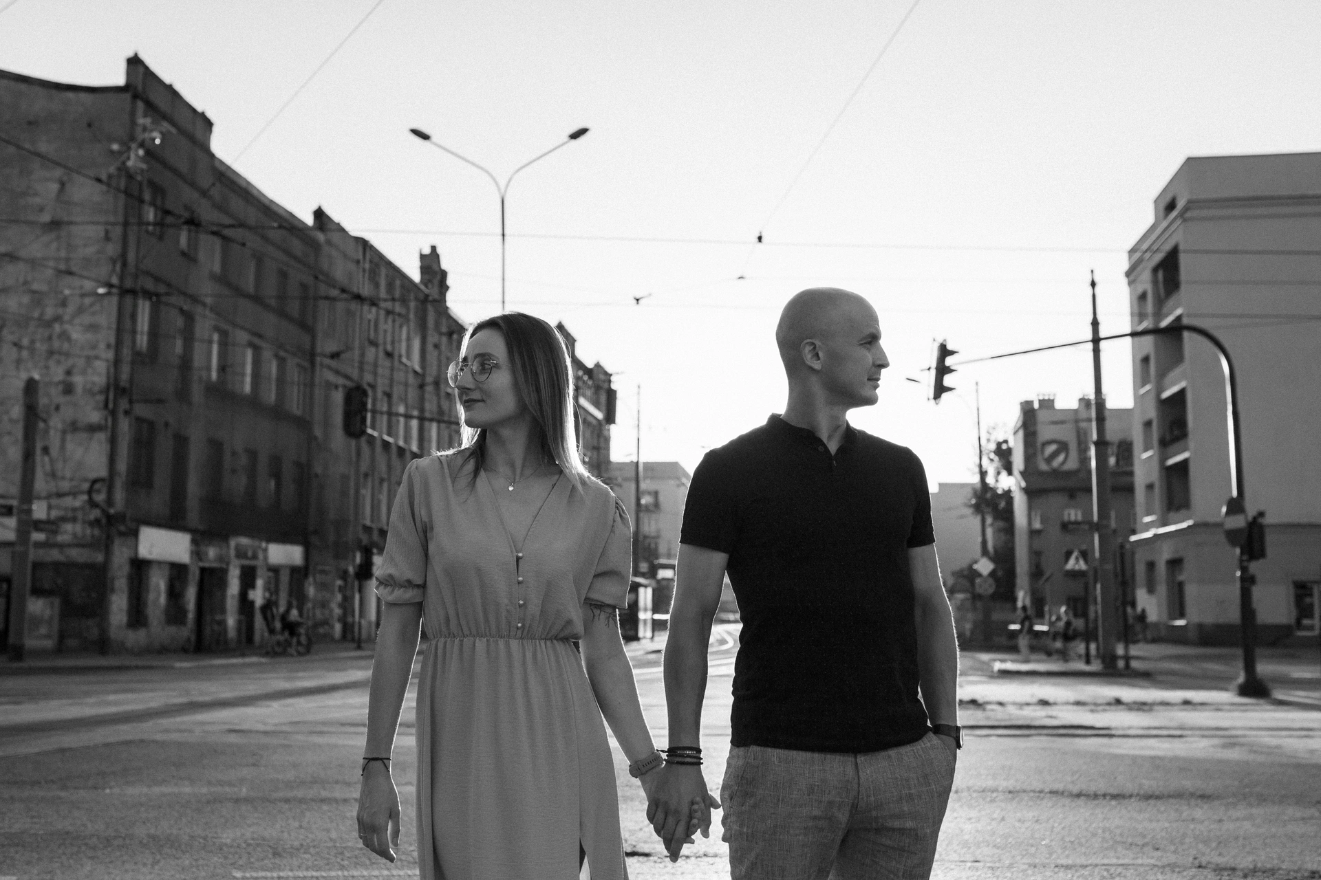 sesja narzeczeńska na bałutach ul. Limanowskiego