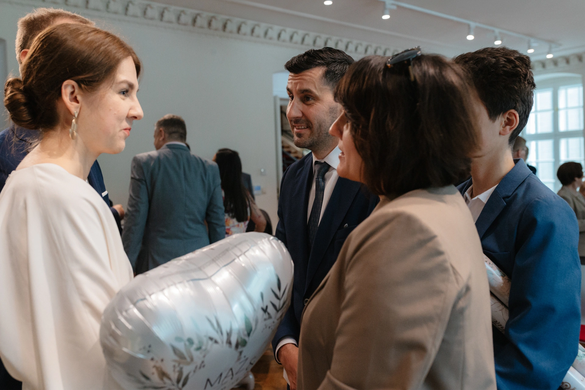 ślub cywilny poznań panna młoda podczas życzeń