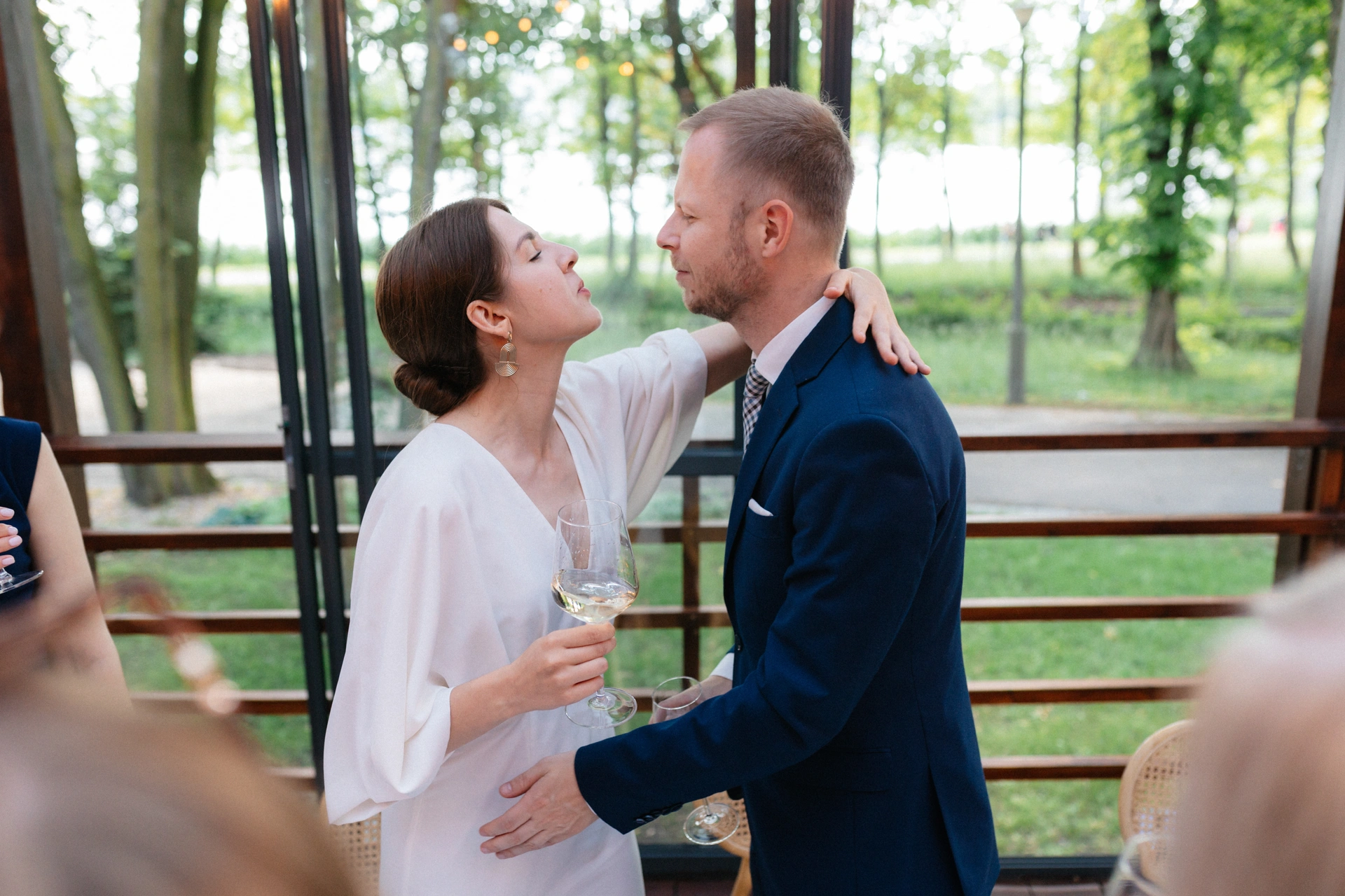 ślub cywilny i przyjęcie W Tataraku para młoda