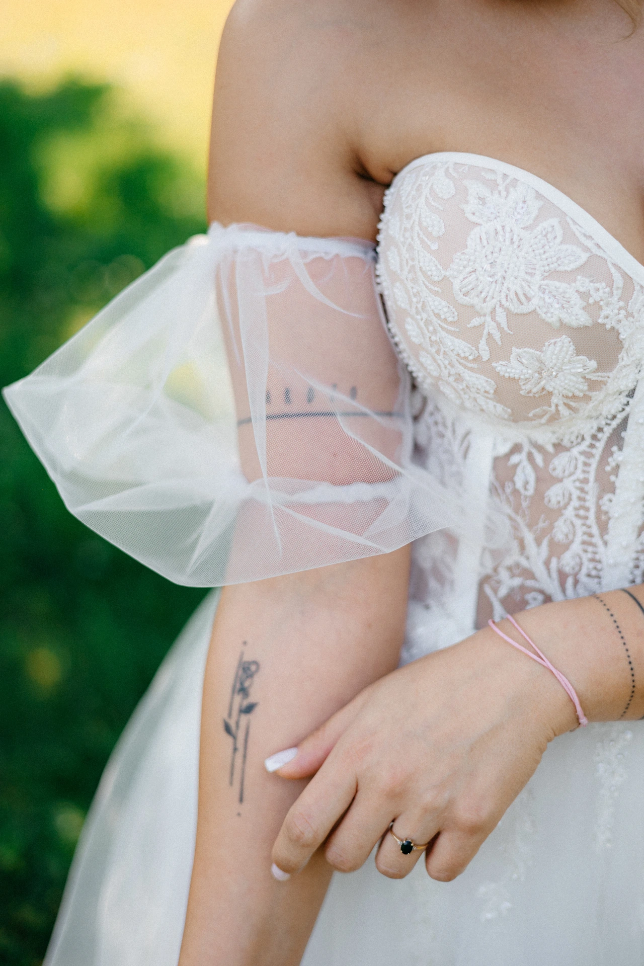 ślub humanistyczny w łodzi obrączka