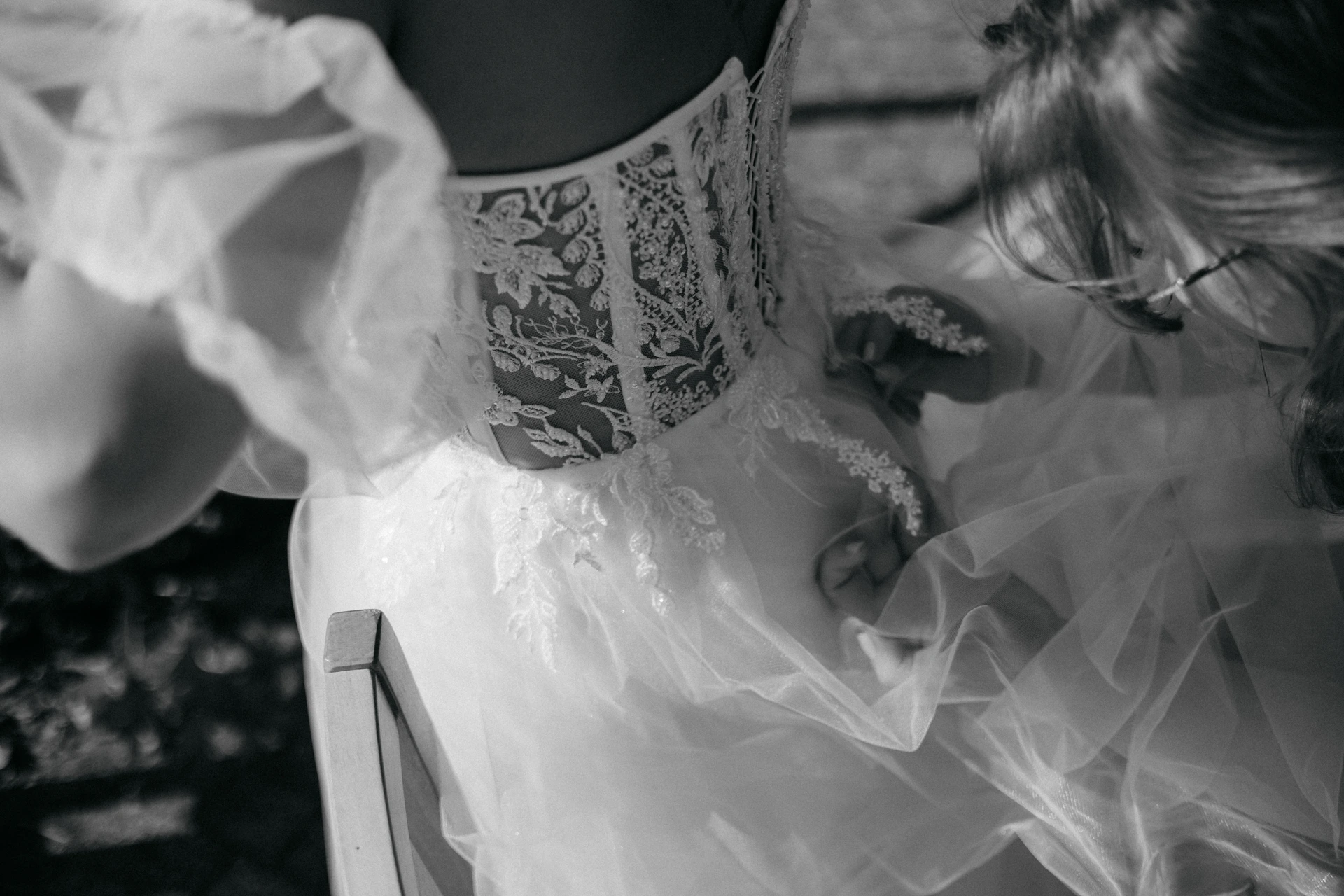 ślub humanistyczny w łodzi suknia ślubna