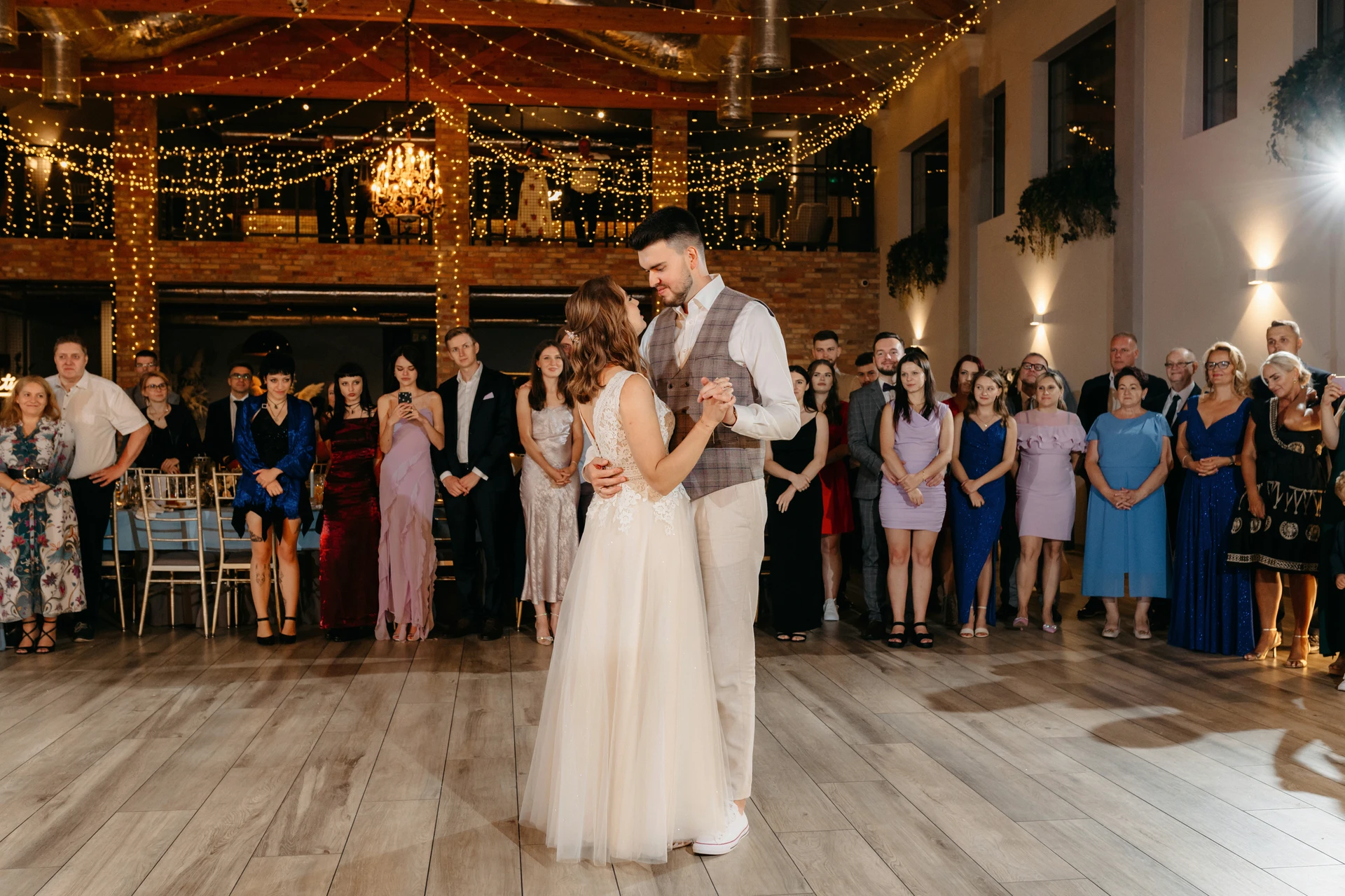 Spichlerz Villa Julianna pierwszy taniec pary młodej