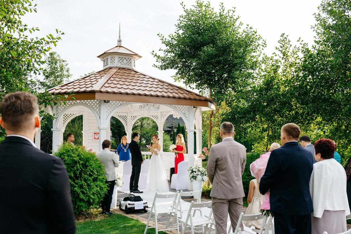 altan na ślub cywilny hotel czarny staw aleksandrów łódzki